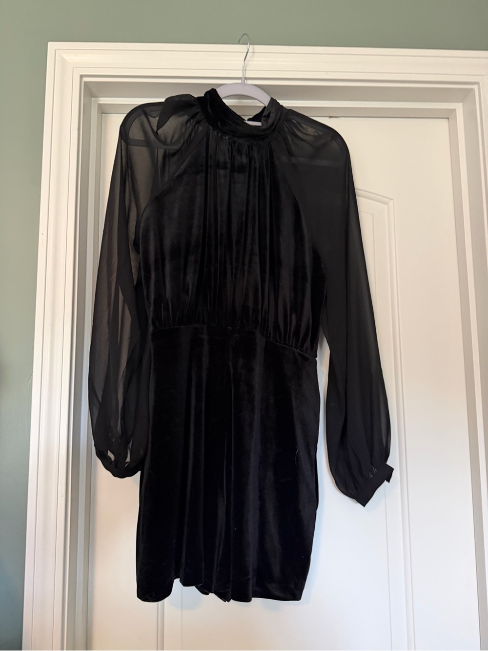 Black Velvet & Sheer Long-Sleeve romp